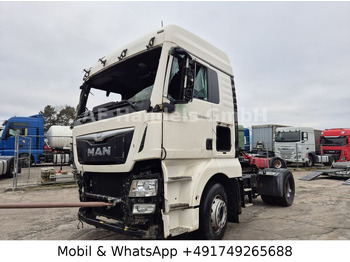 وحدة جر MAN TGX 18.440