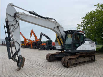 حفار زحاف DOOSAN DX225LC-5