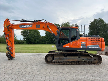 حفار زحاف Doosan DX225LC-5: صورة 3