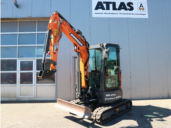 حفارة مُصَّغرة DOOSAN DX27Z