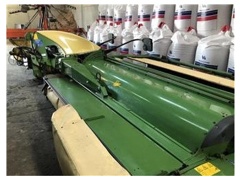 حصادة KRONE Easycut