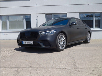 سيدان MERCEDES-BENZ