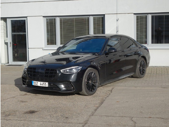 سيدان MERCEDES-BENZ
