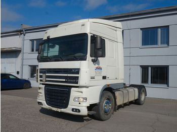 وحدة جر DAF XF 460