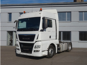 وحدة جر MAN TGX 18.480