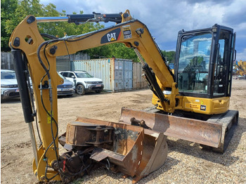 حفار زحاف CATERPILLAR 305.5E2