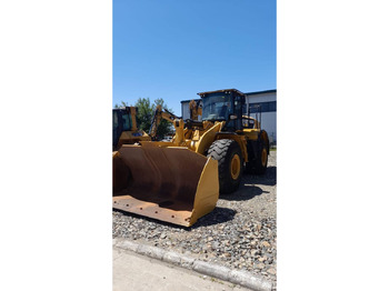 اللودر بعجل CATERPILLAR 966M
