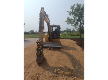 حفار زحاف CATERPILLAR 305.5E2