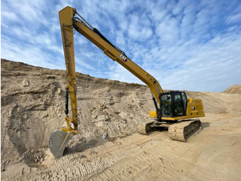 حفار زحاف CATERPILLAR 320