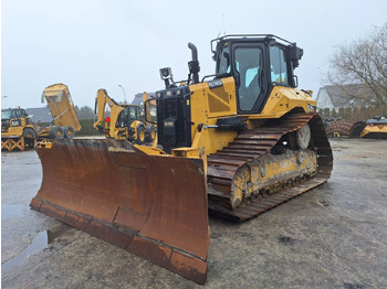 جرافة CATERPILLAR D5