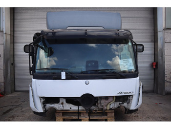 الكابينة والداخلية MERCEDES-BENZ Atego