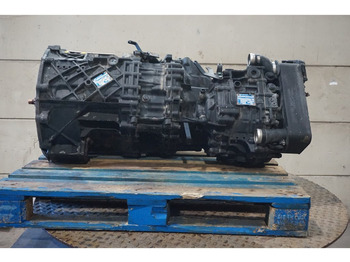 صندوق التروس ZF