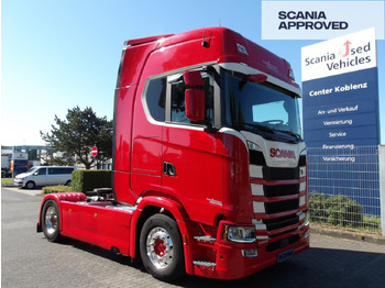 وحدة جر SCANIA S 540