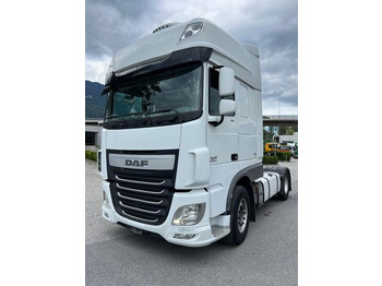 وحدة جر DAF XF 460