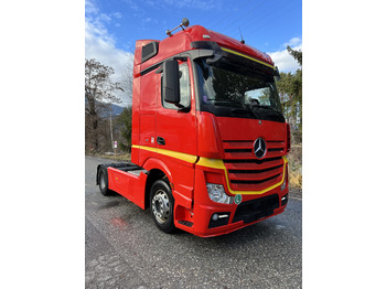 وحدة جر MERCEDES-BENZ Actros 1845