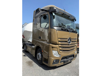 وحدة جر MERCEDES-BENZ Actros 1845