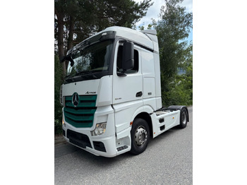 وحدة جر MERCEDES-BENZ Actros 1846