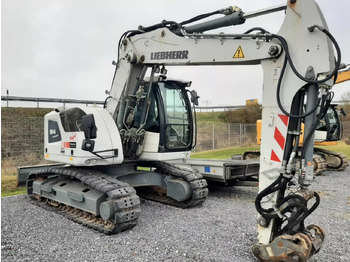 حفار زحاف LIEBHERR R 914
