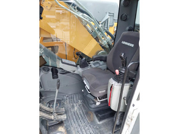 حفار زحاف 2018 Liebherr R 926Compact: صورة 5