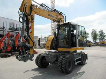 حفارة دولاب LIEBHERR A 913