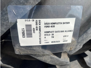 إطارات - الآلات الزراعية Alliance 13,6-38 Däck På Ford fälg: صورة 2 إطارات - الآلات الزراعية Alliance 13,6-38 Däck På Ford fälg: صورة 2