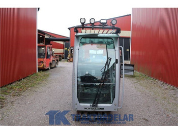 كابينة NEW HOLLAND