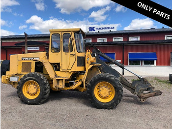 اللودر بعجل VOLVO 4300