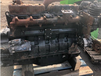 رأس المحرك CASE