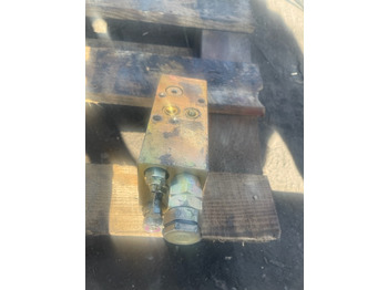 اسطوانة هيدروليكية CATERPILLAR