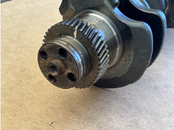 عمود الكرنك CUMMINS