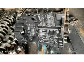 المحرك و قطع الغيار MANITOU
