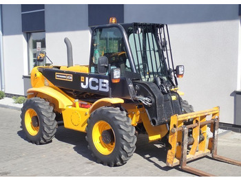 رافعة تلسكوبية JCB