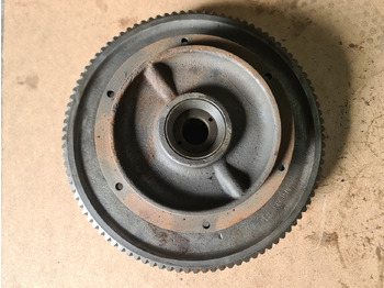 القابض و قطع الغيار JOHN DEERE