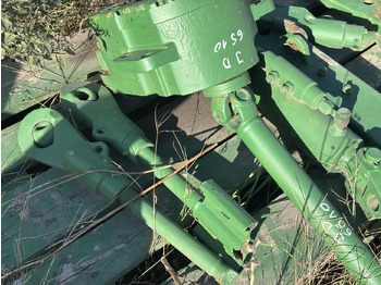 قطع غيار JOHN DEERE