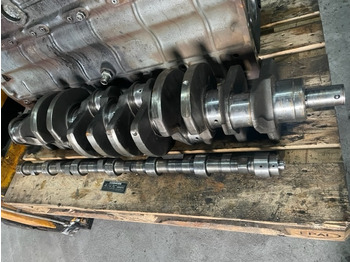 عمود الكامات LIEBHERR