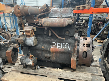عمود الكرنك ZETOR
