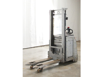 آلة التكديس STILL