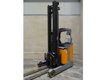 شاحنة مناوِلة STILL