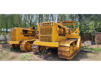 ماكينة وضع الأنابيب KOMATSU D155