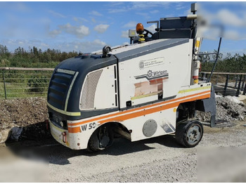 قشاطة أسفلت WIRTGEN