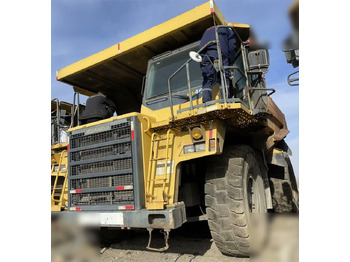 شاحنة قلاب صلبة KOMATSU HD465