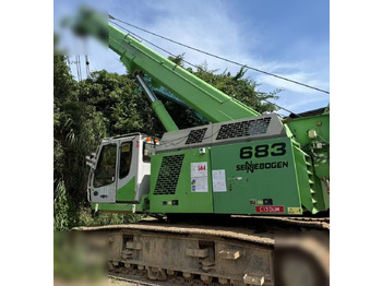 رافعة مجنزرة SENNEBOGEN