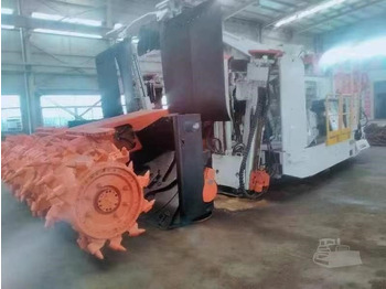 آلة التعدين SANDVIK