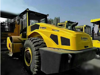 مدحلة ضاغطة BOMAG