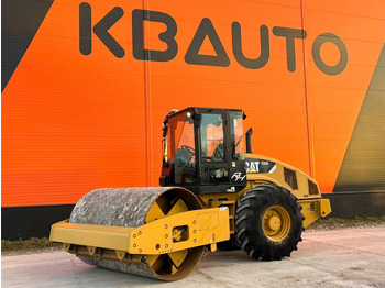 مدحلة CATERPILLAR
