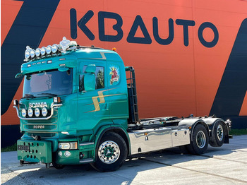 شاحنة ذات خطاف SCANIA R 520