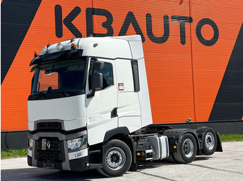 وحدة جر RENAULT T 520