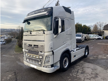 وحدة جر VOLVO FH 500