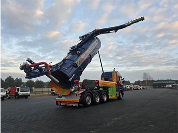 شاحنة الشفط SCANIA G