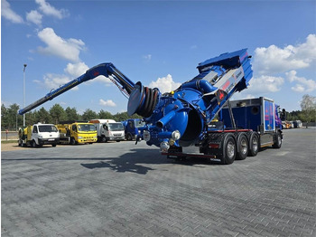 شاحنة الشفط SCANIA
